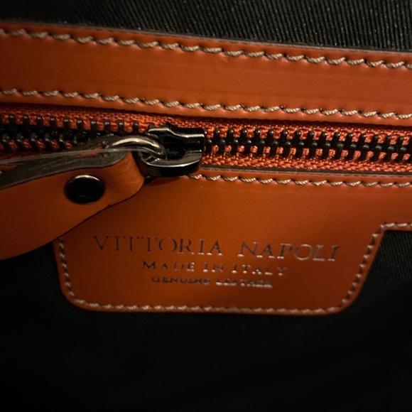 Italian Leather Carry All - Picture 5 of 7